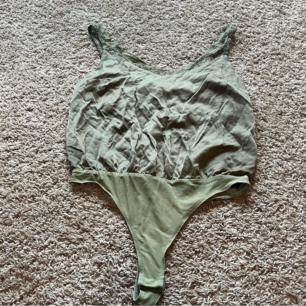 Olive green Fore Body suit with lace straps - Picture 2 of 7
